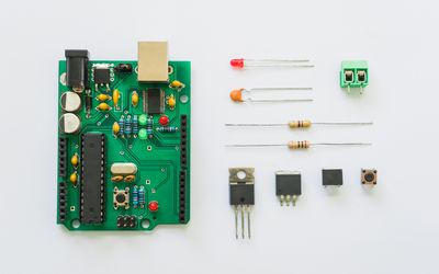 PCB Components: A Comprehensive Technical Guide to Passive, Active, and Electromechanical Parts